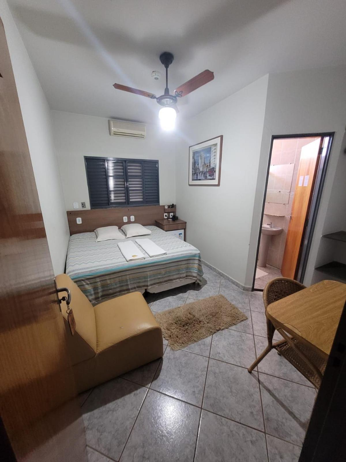 Hotel Graunas São Carlos Eksteriør bilde